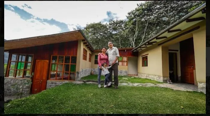 Auberge de jeunesse Lia Lucmabamba *