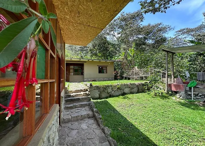 Auberge de jeunesse Lia Lucmabamba Sahuayaco