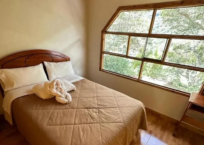 Lia Lucmabamba Auberge de jeunesse Sahuayaco